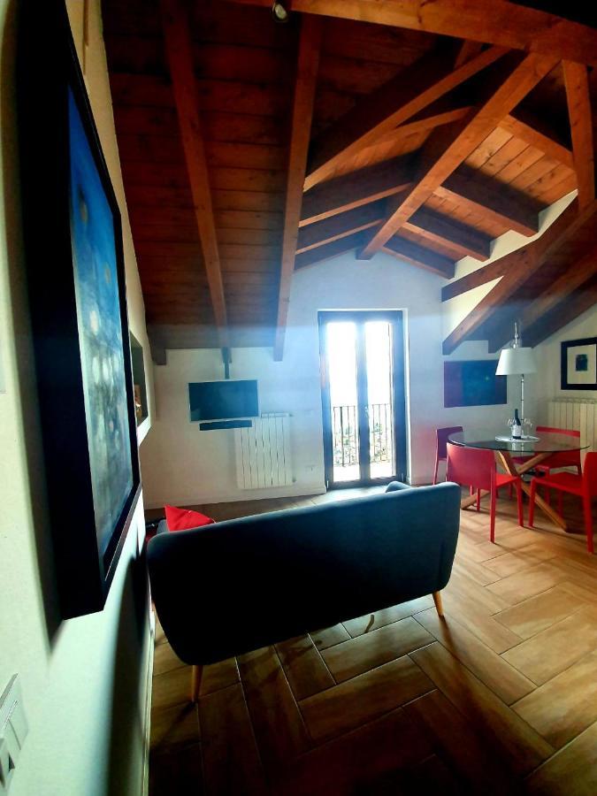 la maison des artistes Ghiffa Extérieur photo